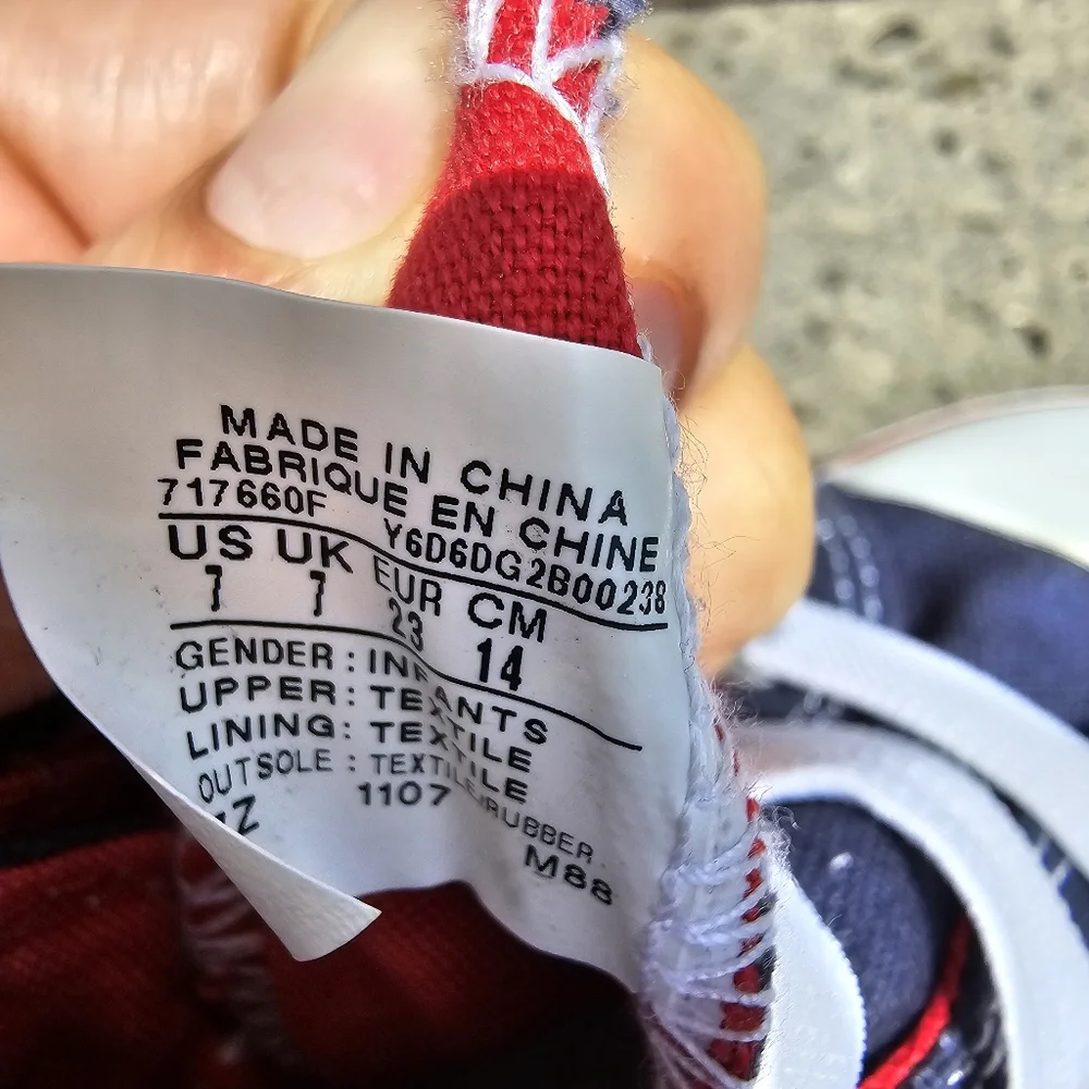 NWT Converse Kids Chuck Taylor High Top Easy Slip Navy Red Size 7